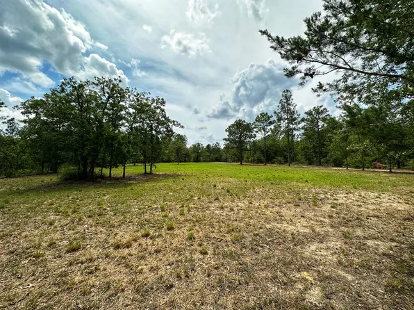 1 Coventry Rd, Defuniak Springs, FL 32433