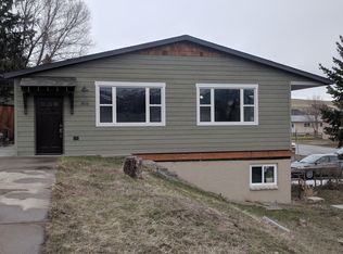806 W Montana St, Livingston, MT 59047