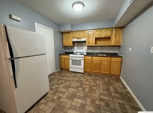 18 Skyline Dr FLOOR 1, Jersey City, NJ 07305