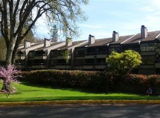 115 Rogue River Hwy, Grants Pass, OR 97527