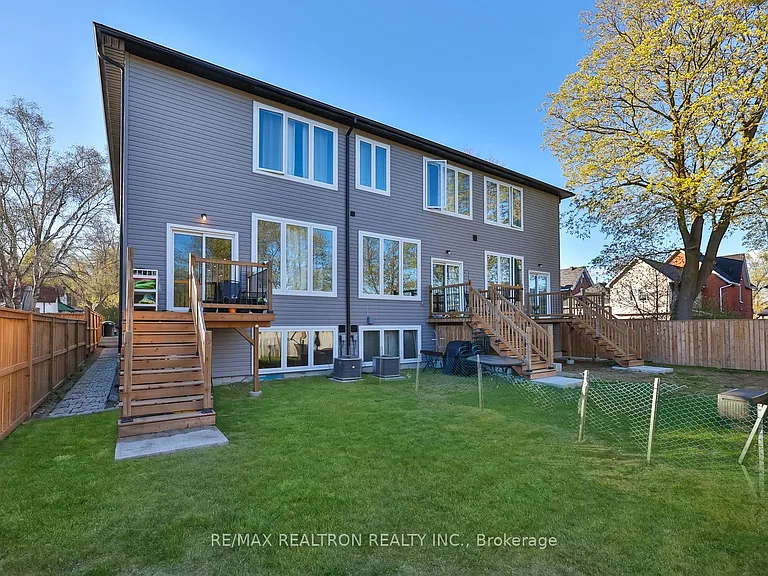 101 Sophia St W — Photo 19