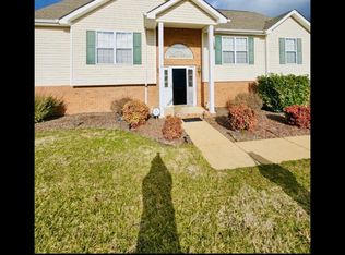 2115 Breeze Dr, Soddy Daisy, TN 37379