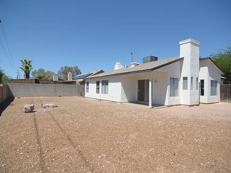 3261 W Avenida Destino — Photo 18