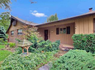 1301 S Fieldcrest St, Wichita, KS 67209