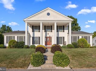 89 Hickory Dr, Quakertown, PA 18951