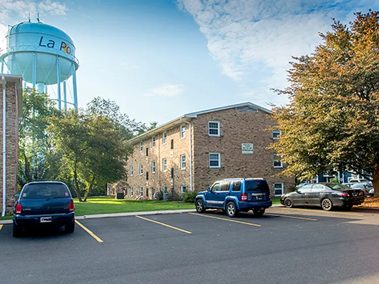 Fox Village Apartment Homes — Photo 9