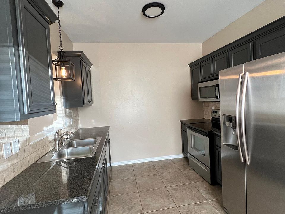 3237 Tenkiller Ct Yukon OK Zillow