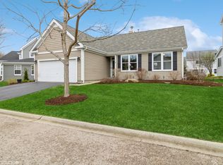741 Norwich Ct, Crystal Lake, IL 60012