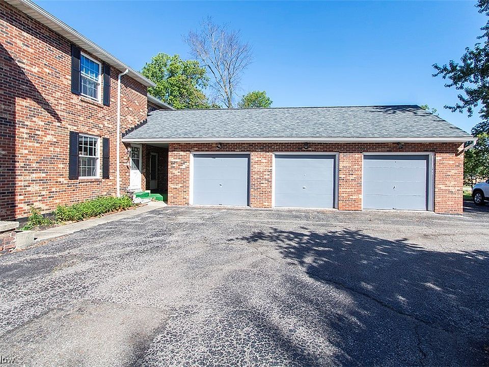 1st image of 533 Valley Dr #B-6