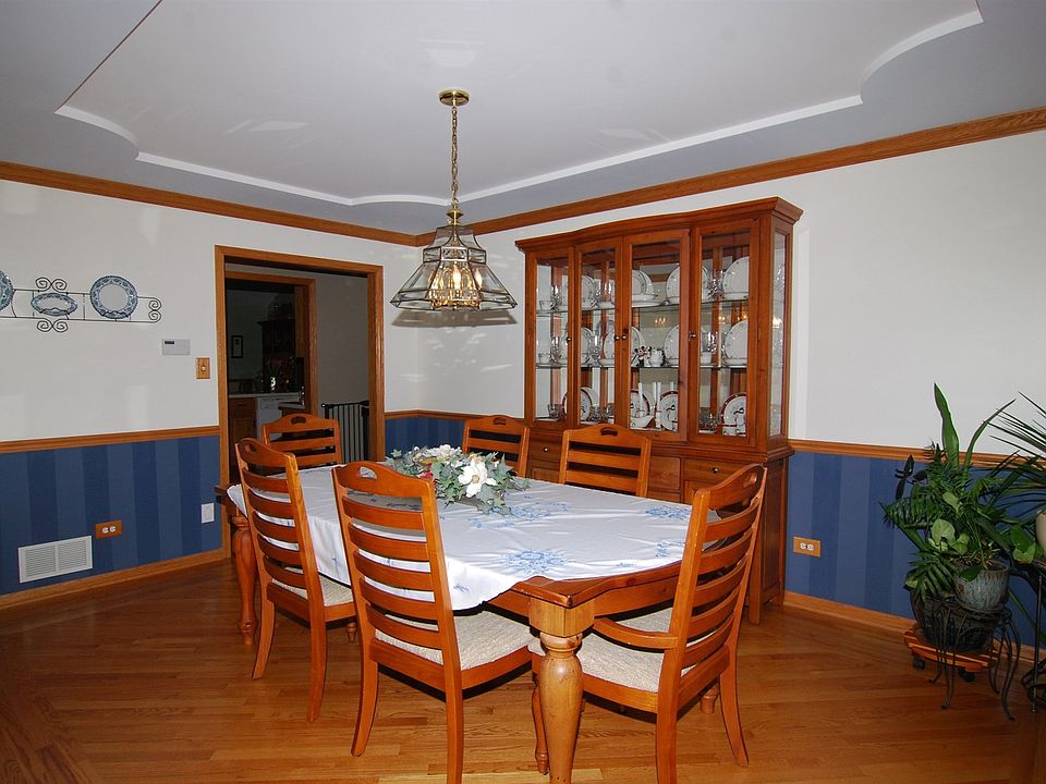 1st image of 22150 Jasmine Dr