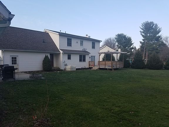 3rd image of 1415 Independence Ct