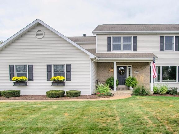 2nd image of 5772 Creekview Dr