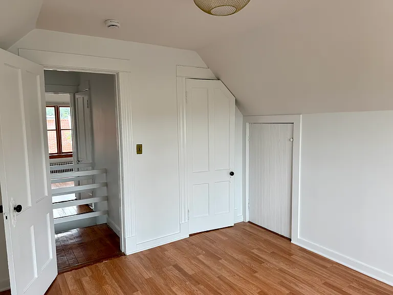 12 Villard Ave #2 — Photo 9