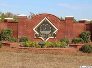 5 Raintree Dr, Centre, AL 35960