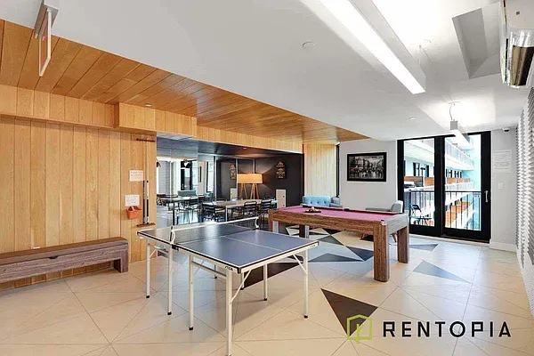 Rented by Rentopia | media 21