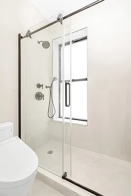 Rented by REAL New York | media 6