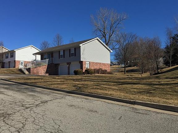 2nd image of 716 Kathy Ln