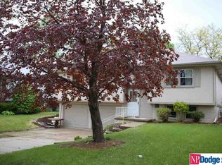 11118 W St, Omaha, NE 68137