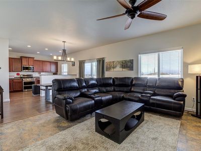 5707 W View Cir, Dacono, CO, 80514