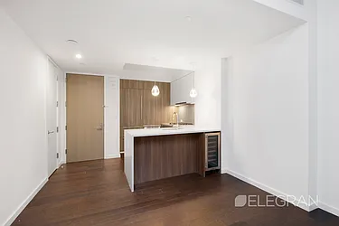 Rented by (Legacy) Elegran