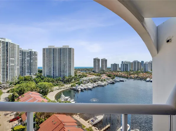 3610 Yacht Club Dr #Penthouse 07, Miami, FL 33180