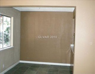 4th image of 1612 Kirkland Ave