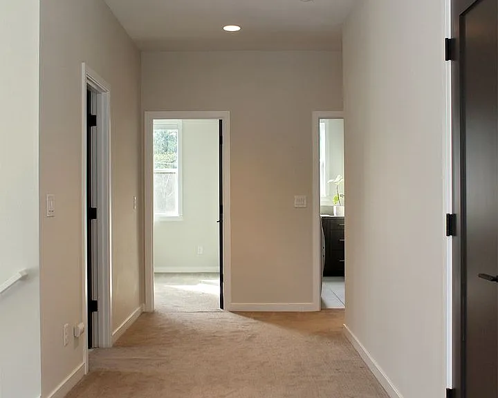 8240 SW 47th Ave — Photo 21