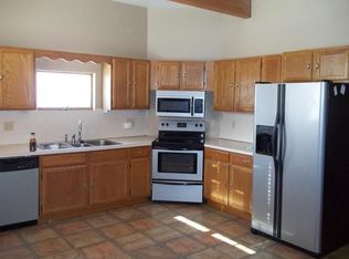 303 1st St SE, Mandan, ND 58554