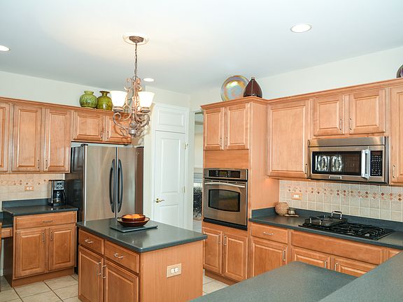 5th image of 12905 W River Park Dr