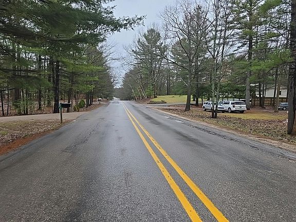 4th image of 3609 N Spider Lake Rd
