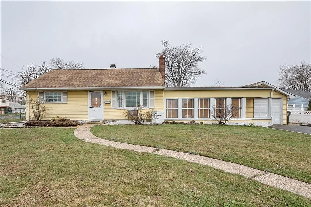 414 Jansen Ave photo 1