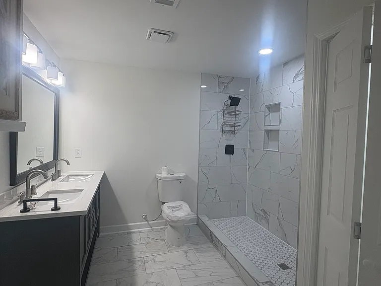 Alexandra Oak Ct — Photo 10