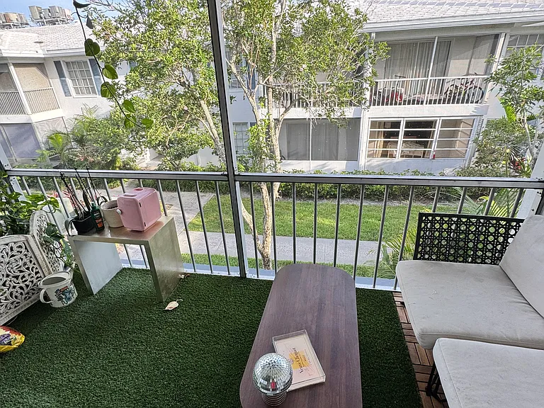2210 NE 67th St #1226 — Photo 13