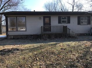 1106 Hazel St, Pella, IA 50219