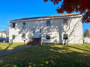 91 Tremont St, Taunton, MA 02780