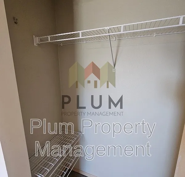 917 Discovery Way — Photo 19