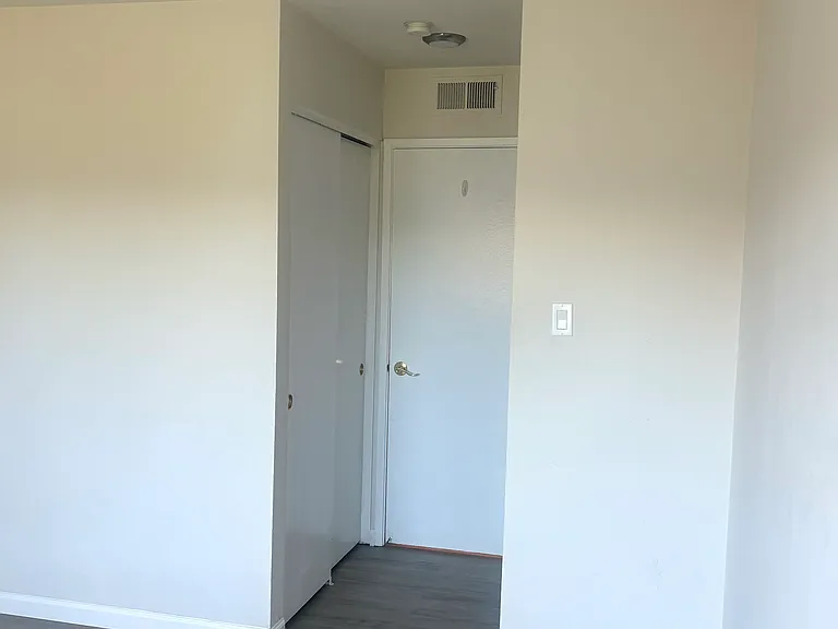 3239 Glendora Dr #6 — Photo 18