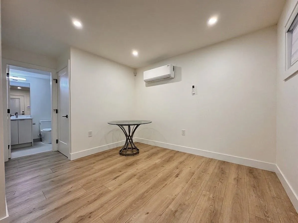 1 bed, 640 sqft, $1,700 — Photo 3