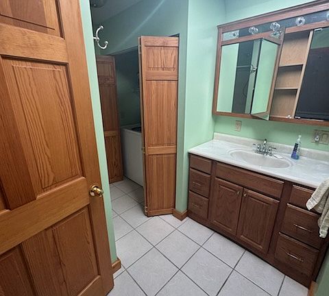 4th image of 9B Philbrick Ln #1
