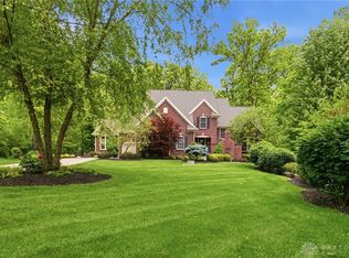 8560 Black Oak Ct, Waynesville, OH 45068