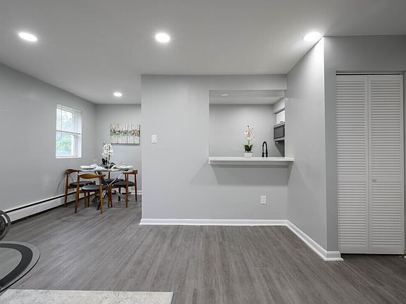 2nd image of 3300 Old Capitol Trl