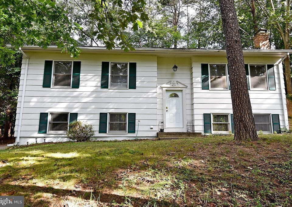 1st image of 2206 Aquia Dr