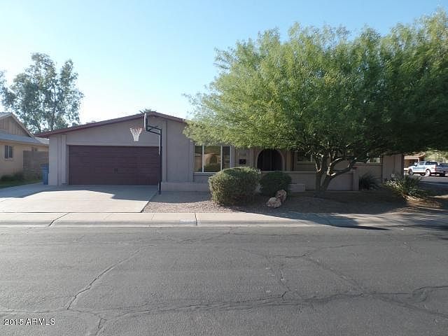 1st image of 4704 S Fairfield Dr