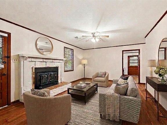 4th image of 18820 Lee Rd