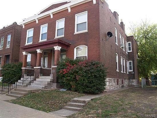 2nd image of 3452-3454 Montana St