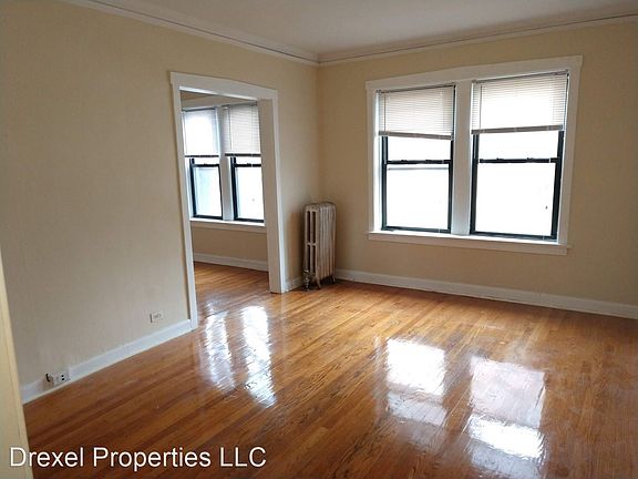5th image of 2315 W Ainslie St #3