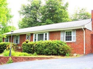 143 Heppel Rd, North Chesterfield, VA 23236