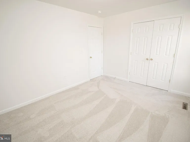 21421 Mary Margaret Ct — Photo 30