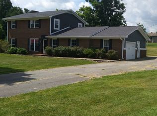 1431 Greenleaf Ct, Mount Sterling, KY 40353