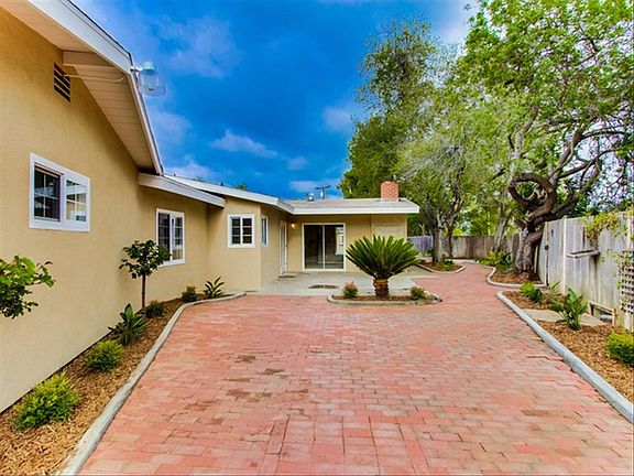 2nd image of 1829 S Iris Ln